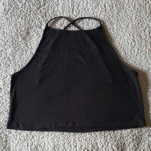 NWOT AE Ribbed Cross Back Cami Cropped Tank Top in Black